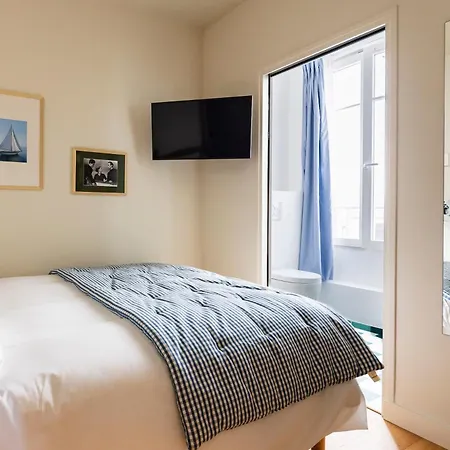 Alfred Hotels Port-Vieux Biarritz Exterior photo