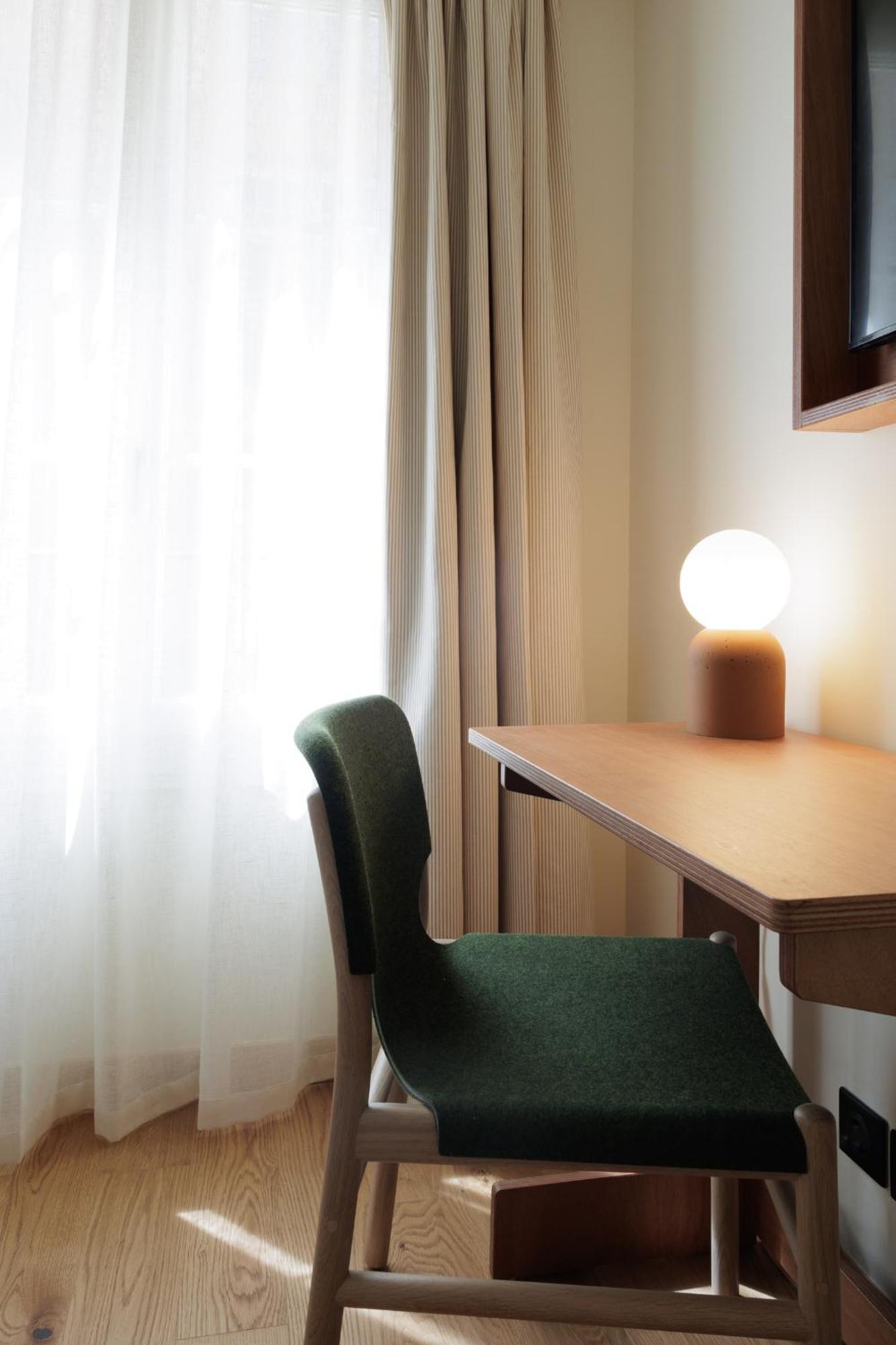 Alfred Port-vieux 3*